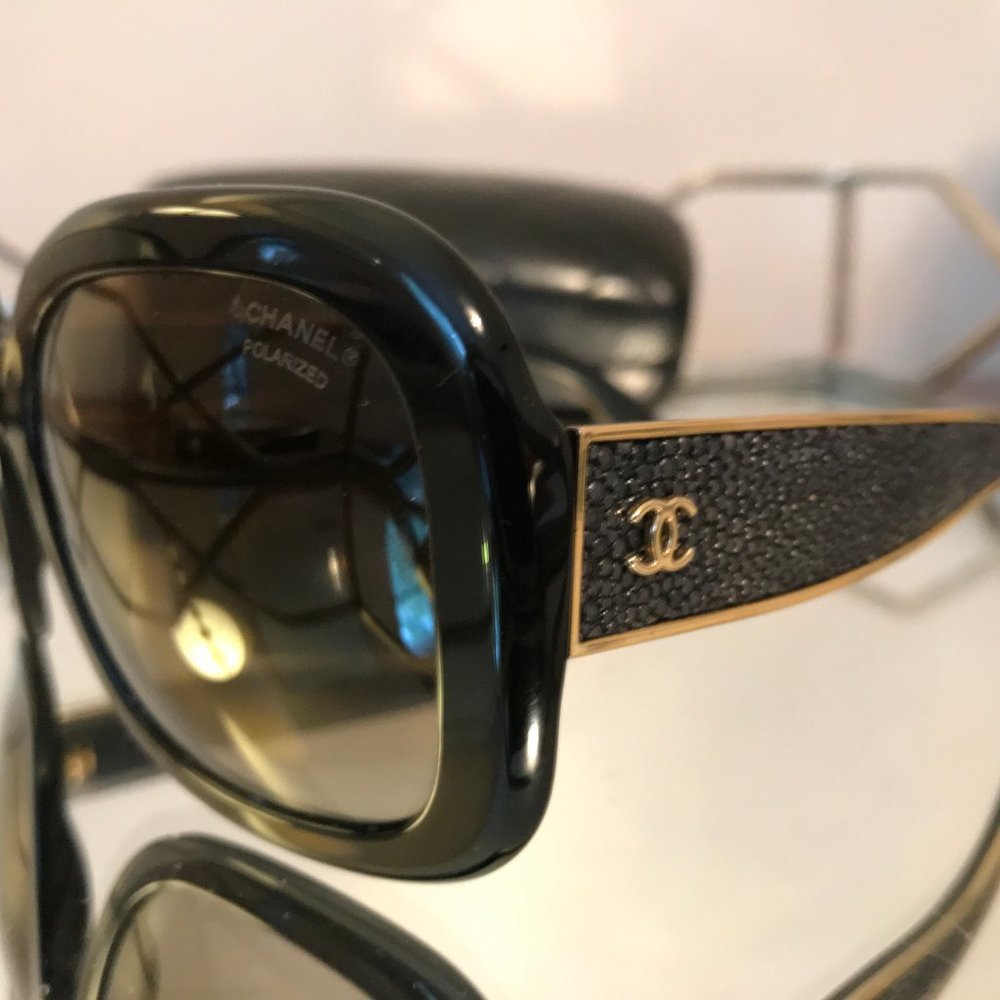 Chanel - Authentic - image 3